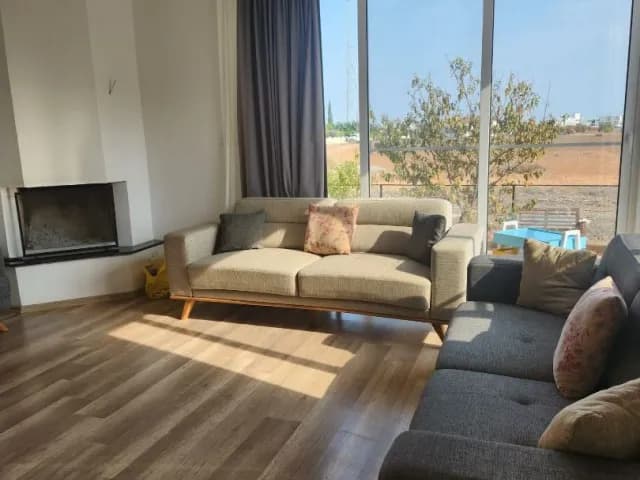 MART 2026 TESLİM 560M2 ARSA İÇERİSİNDE 200M2 KAPALI ALAN ÖZEL HAVUZLU HAVUZ BOYUTU (45x7m) DENİZE 5 DAKİKA MESAFEDE SALAMİS HOTELE 2 DAKİKA MESAFEDE YENİBOĞAZİÇİ'NDE MÜKEMMEL LOKASYON'DA MÜKEMMEL KONUM'DA MÜKEMMEL FIRSAT