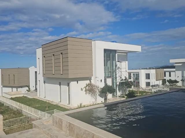 🏡 Lüks 4+1 Dubleks Villa – Deniz Manzaralı! 🌊✨