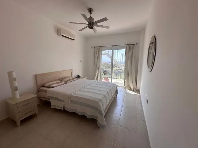 ÖNÜ KAPANMAZ DENİZ MANZARALI ÖZEL TERASLI DAİRE