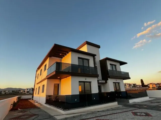 BAHÇELER'DE TÜRK KOÇANLI 3+1 SIFIR DAİRELER