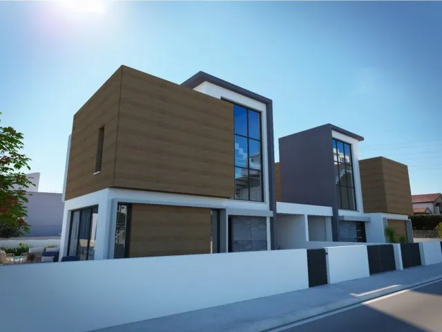 YENİBOĞAZİÇİ'NDE PROJEDEN SATILIK İKİZ FIRSAT VİLLA