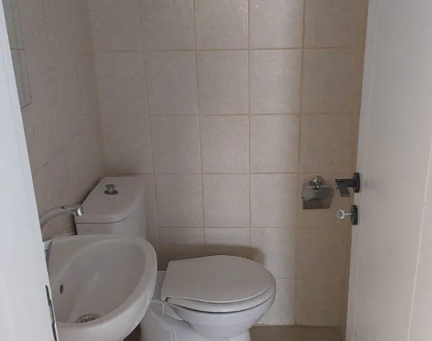 🏢 Lefkoşa Ortaköy’de Ticari İzinli 3+1 Satılık Daire!