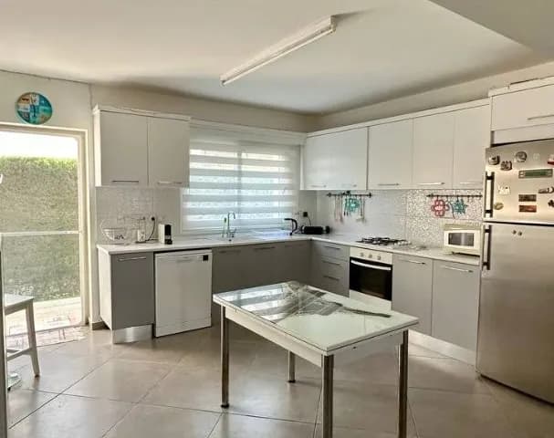 İskele Long Beach'te Satılık 3+1 Ful Eşyalı İkiz Villa - Harika Fırsat!