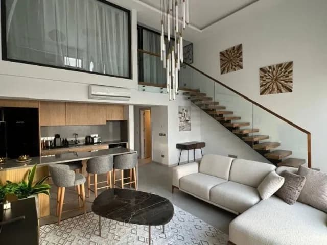 DENİZE SIFIR ÖZEL HAVUZLU EŞSİZ 3+1 LOFT DAİRE