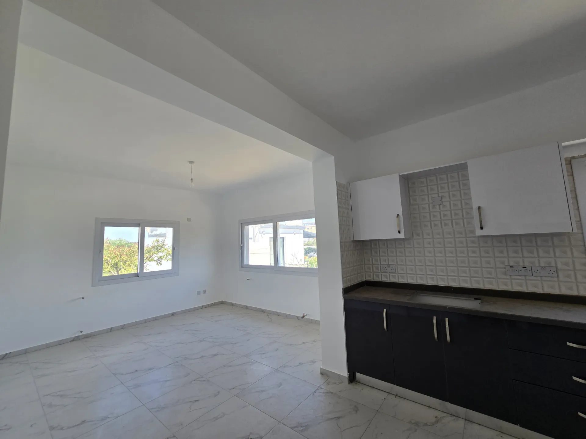 Tuzla'da 3+1 Yeni Yapım Geniş Müstakil Ev