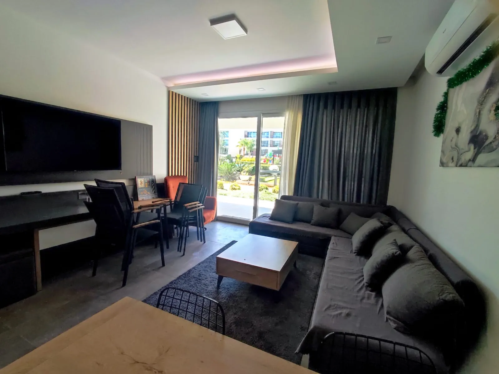 Courtyard'ta Satılık 2+1 Bahçe Katı