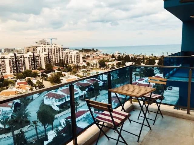LONG BEACH DENİZ MANZARALI SATILIK STÜDYO DAİRE!