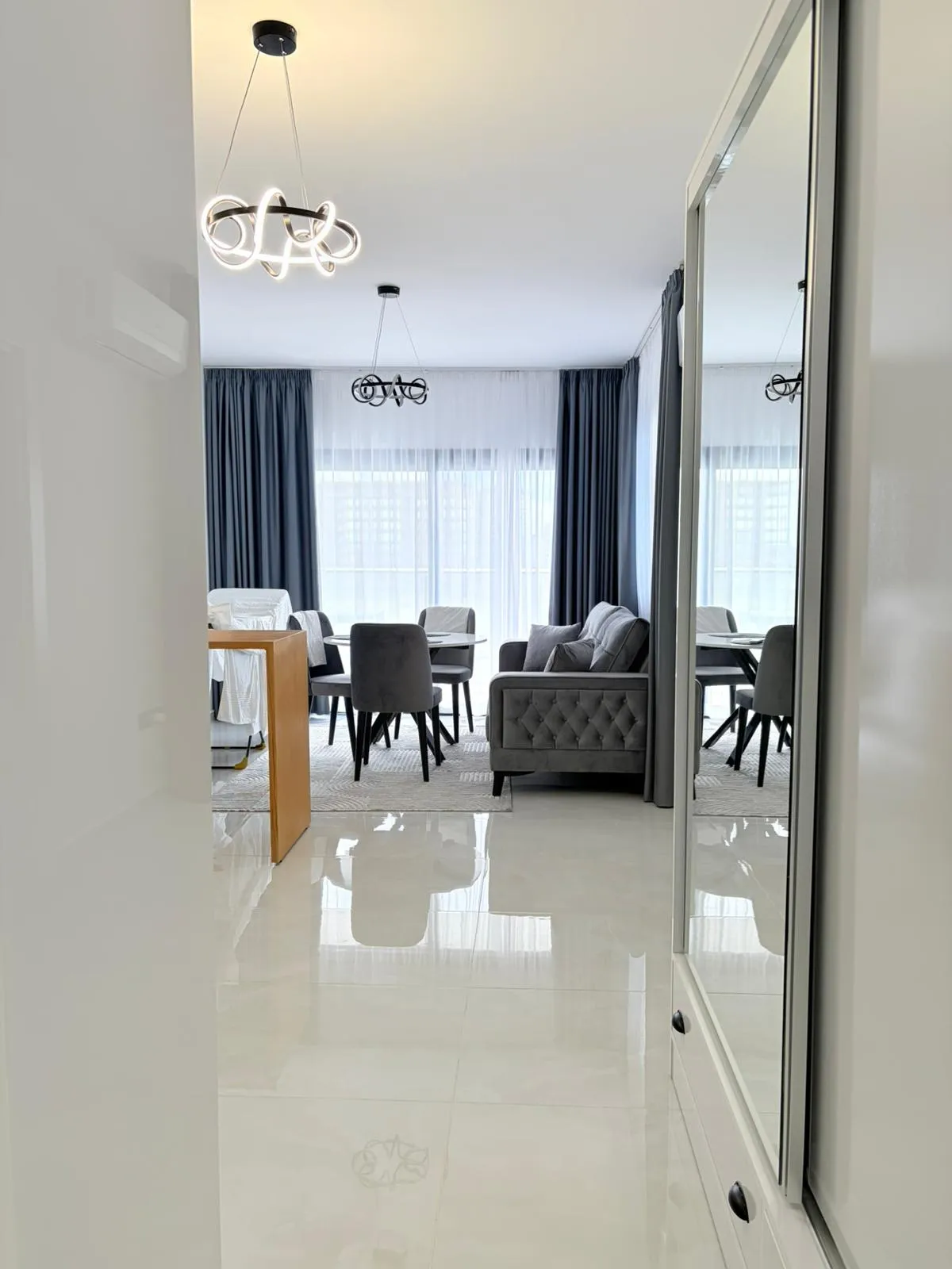 LONG BEACH CAESAR RESORT’TA SIFIR EŞYALI, DENİZ MANZARALI KİRALIK 1+1