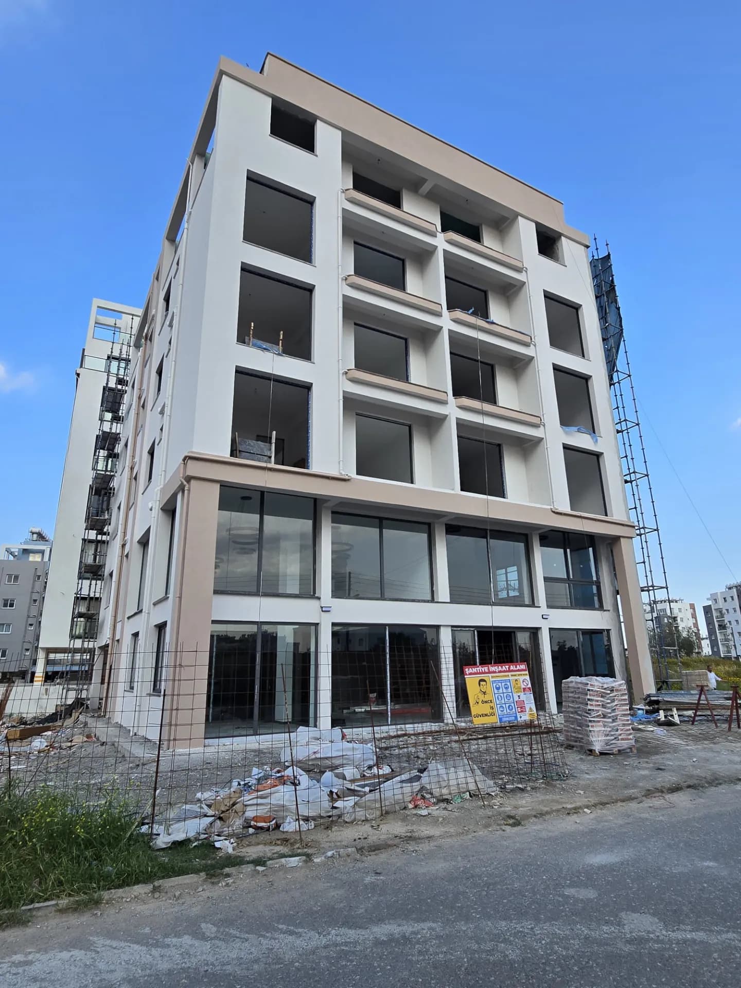 Merkezi konum'da 2+1 Sıfır Temmuz Teslim Daireler Satılık 1+1 2+1 3+1 4+1 Penthouse ve Dükkan !