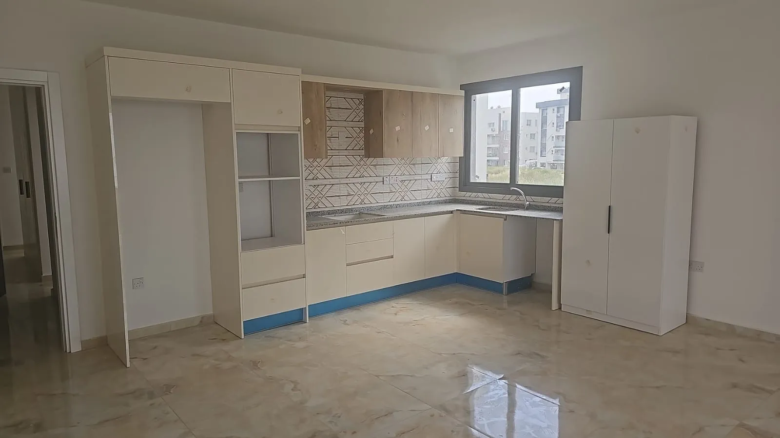 Mağusa City Mall Bölgesinde Kiralık Konforlu 3+1!