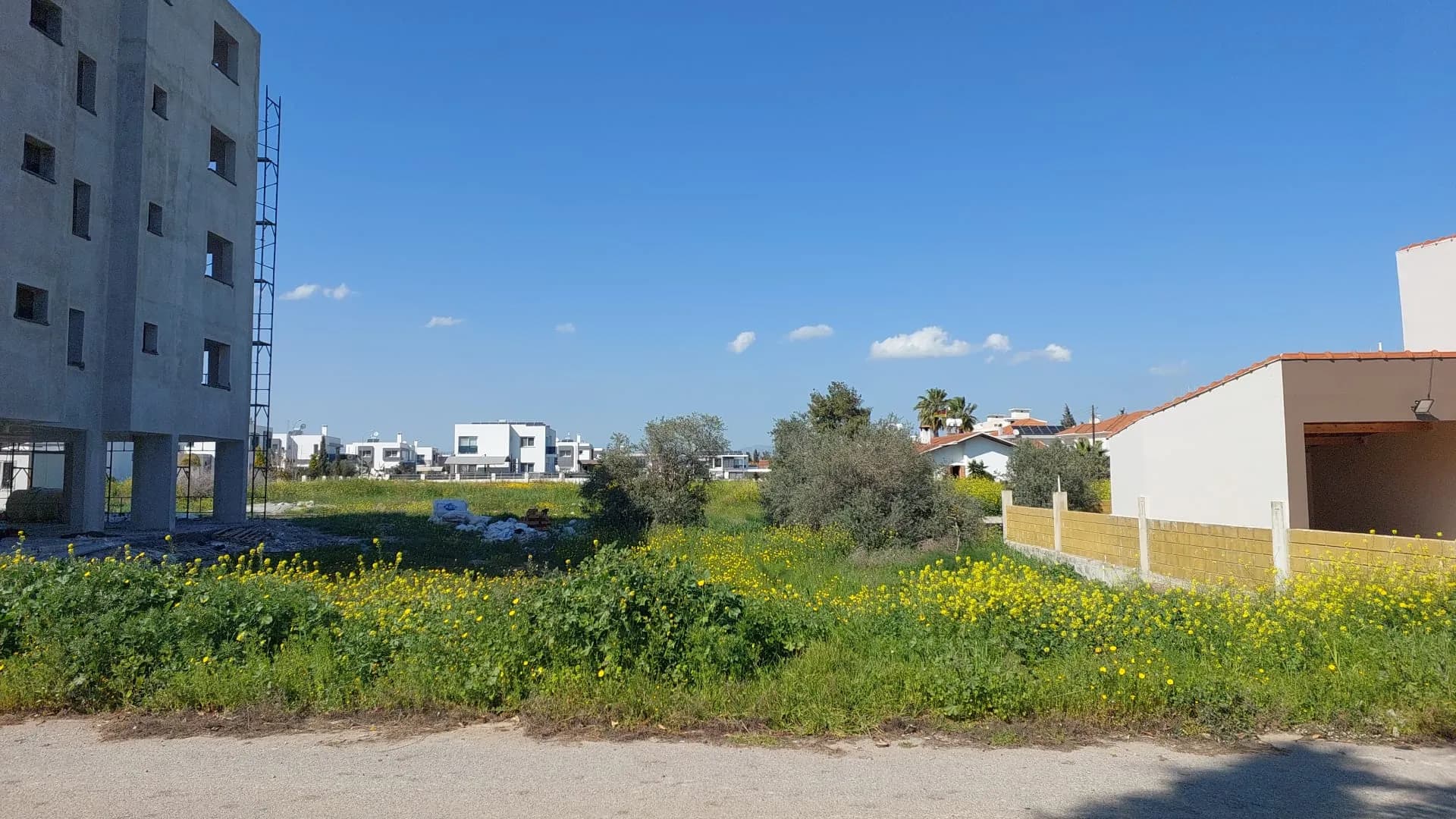Yeniboğaziçi’nin Kalbinde Yatırımlık 520 m² Parsel – Eşdeğer Koçan